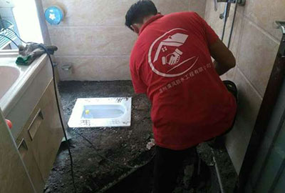 西马新村小区洗手间防水堵漏案例